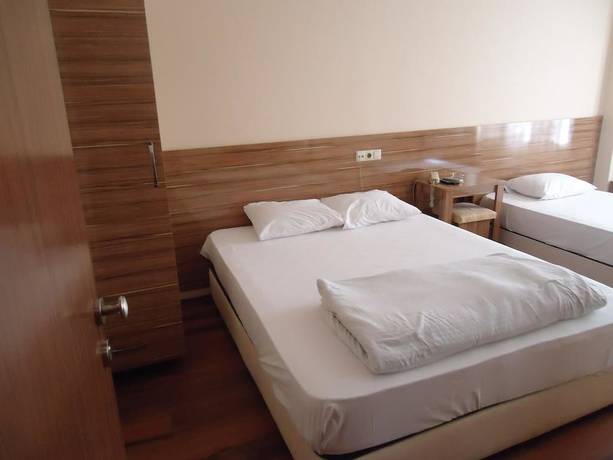 Imagen de la habitación del Hotel Ozkar. Foto 9