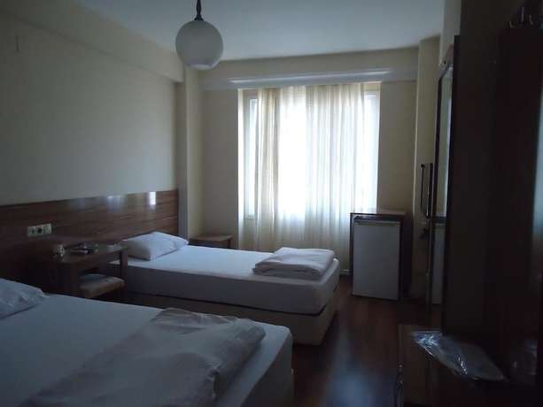 Imagen de la habitación del Hotel Ozkar. Foto 12