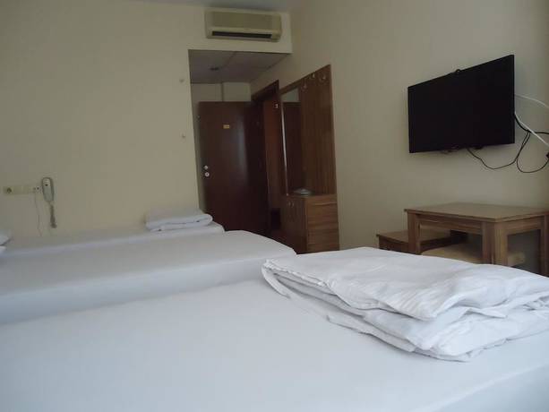 Imagen de la habitación del Hotel Ozkar. Foto 13
