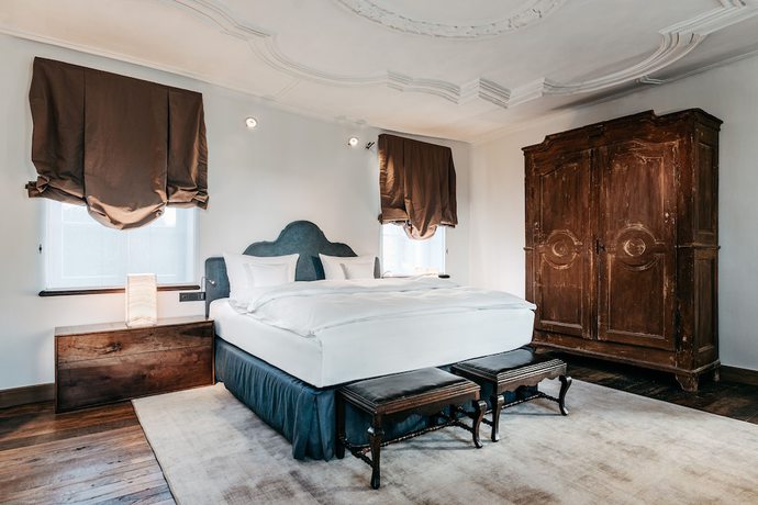 Imagen de la habitación del Hotel PURS. Foto 4