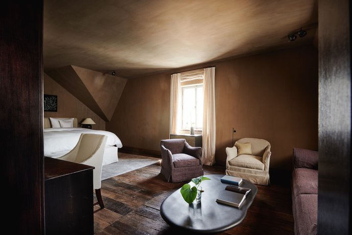 Imagen de la habitación del Hotel PURS. Foto 7