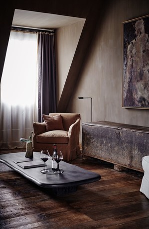 Imagen de la habitación del Hotel PURS. Foto 8