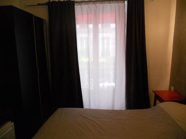 Imagen de la habitación del Hotel Pacific. Foto 11