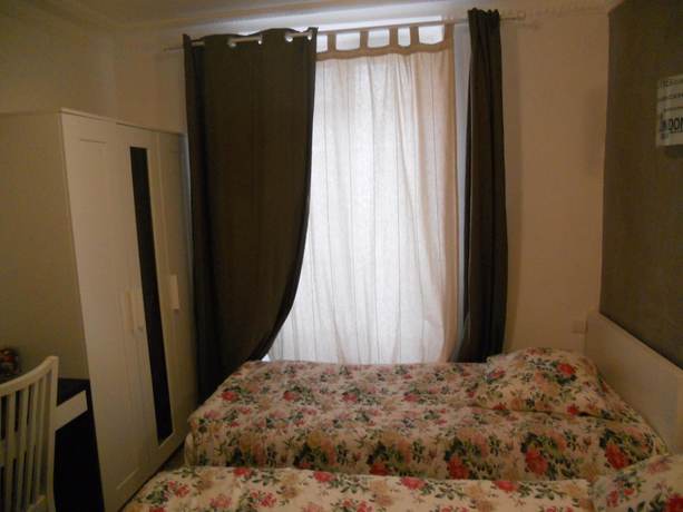 Imagen de la habitación del Hotel Pacific, Gare du Nord. Foto 6