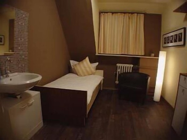 Imagen de la habitación del Hotel Palatino. Foto 17