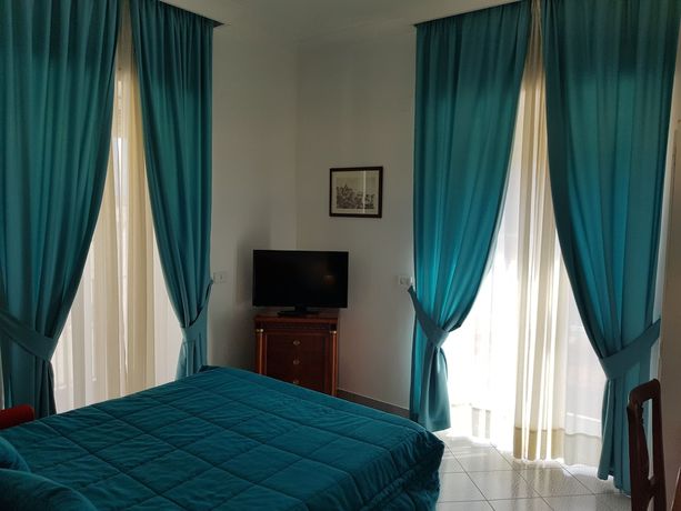 Imagen de la habitación del Hotel Palatium Mari. Foto 4