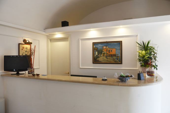 Imagen de los interiores del Hotel Palatium Mari. Foto 17