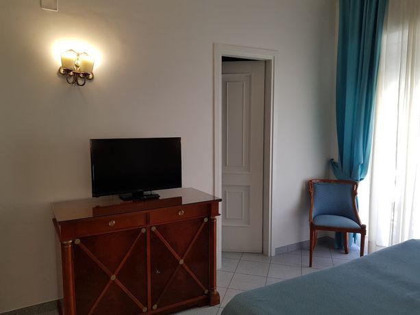 Imagen de la habitación del Hotel Palatium Mari. Foto 15