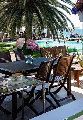 Imagen del bar/restaurante del Hotel Palm Beach Arsuz. Foto 4