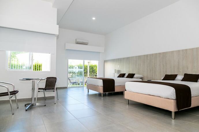 Imagen general del Hotel Palma Verde. Foto 6
