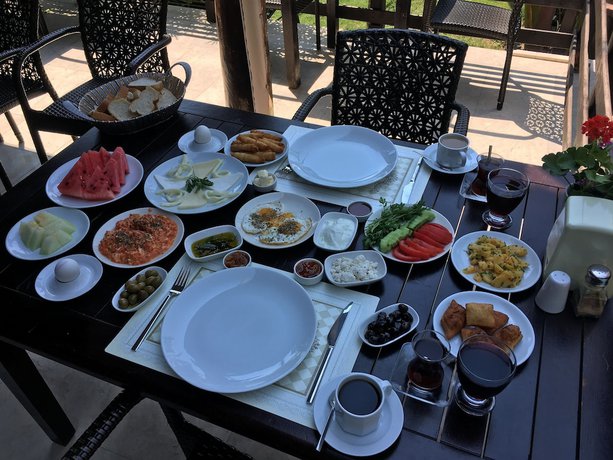 Imagen del bar/restaurante del Hotel Palme Dalyan. Foto 4