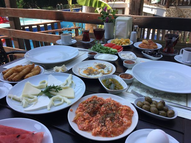 Imagen del bar/restaurante del Hotel Palme Dalyan. Foto 5
