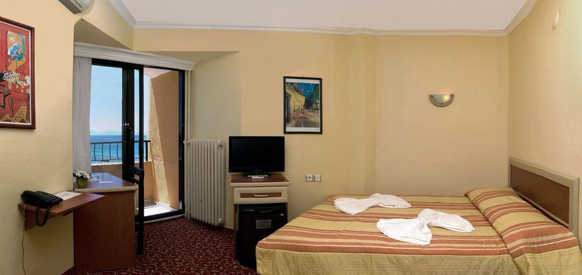 Imagen de los exteriores del Hotel Palmera Resort. Foto 11