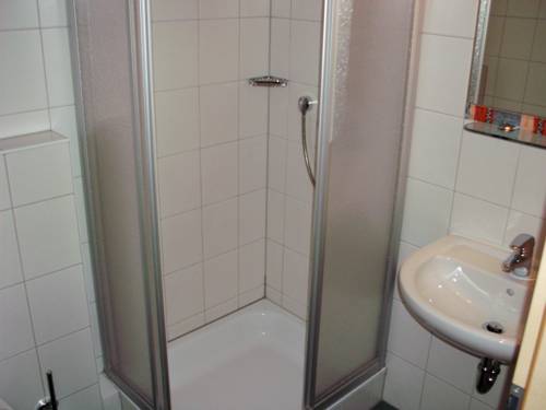Imagen de la habitación del Hotel Papillon. Foto 13