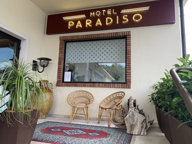 Imagen de los interiores del Hotel Paradiso, Torbole Sul Garda. Foto 18