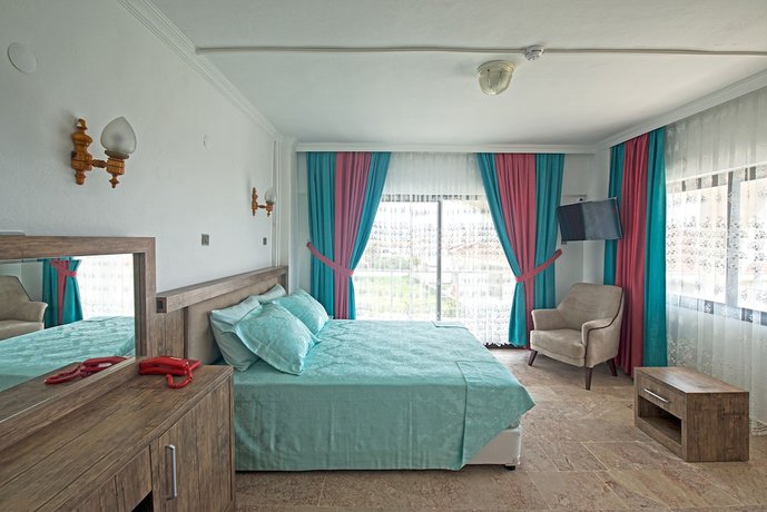 Imagen de la habitación del Hotel Paris. Foto 11