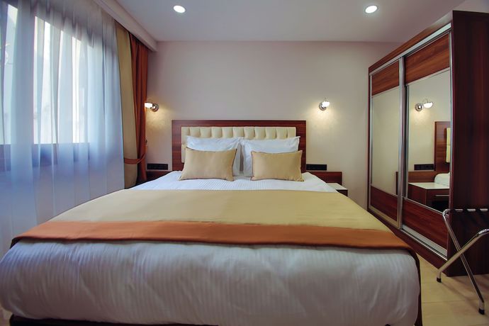 Imagen de la habitación del Hotel Paris Prestige. Foto 7
