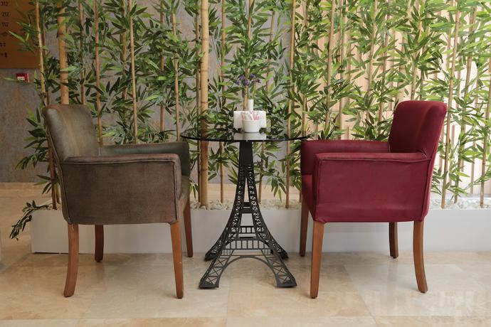 Imagen de los interiores del Hotel Paris Prestige. Foto 18