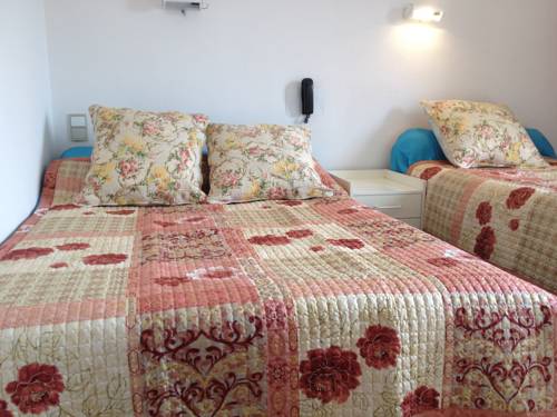 Imagen de la habitación del Hotel Paris Star. Foto 3