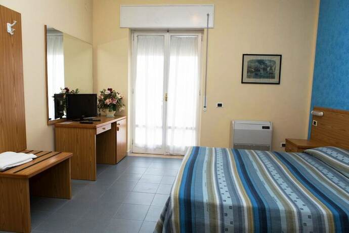 Imagen de la habitación del Hotel Parthenius. Foto 13