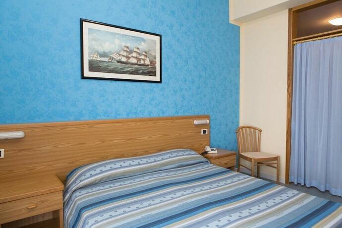 Imagen de la habitación del Hotel Parthenius. Foto 19
