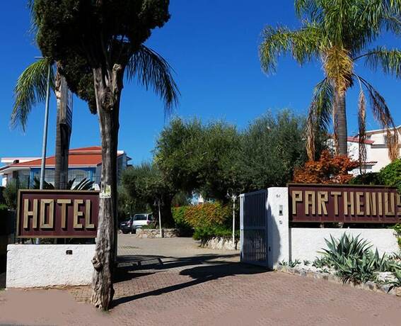 Imagen general del Hotel Parthenius. Foto 9