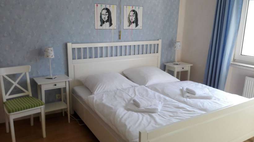 Imagen de la habitación del Hotel Pastis, Pillig. Foto 16