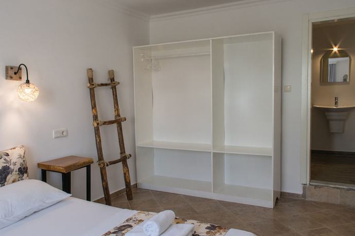 Imagen de la habitación del Hotel Pataros. Foto 9