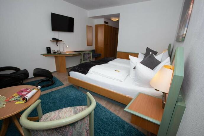 Imagen de la habitación del Hotel Paulin. Foto 16