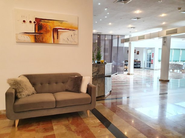 Imagen de los interiores del Hotel Pause. Foto 20