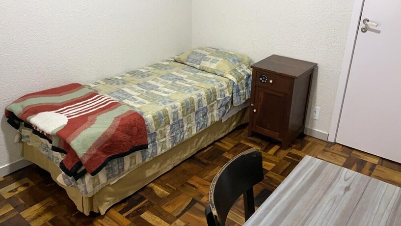 Imagen de la habitación del Hotel Pax Express. Foto 14