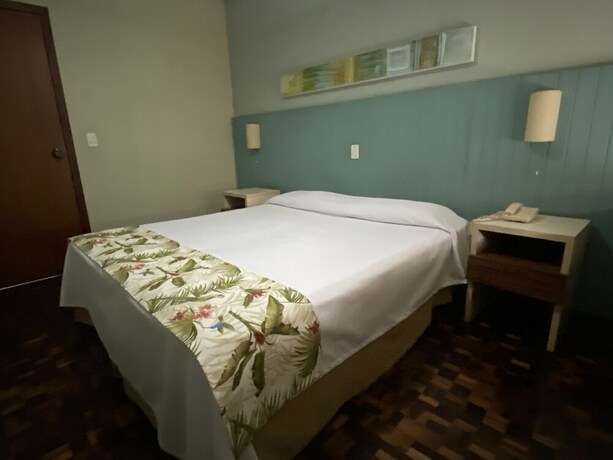 Imagen de la habitación del Hotel Pax Express. Foto 18