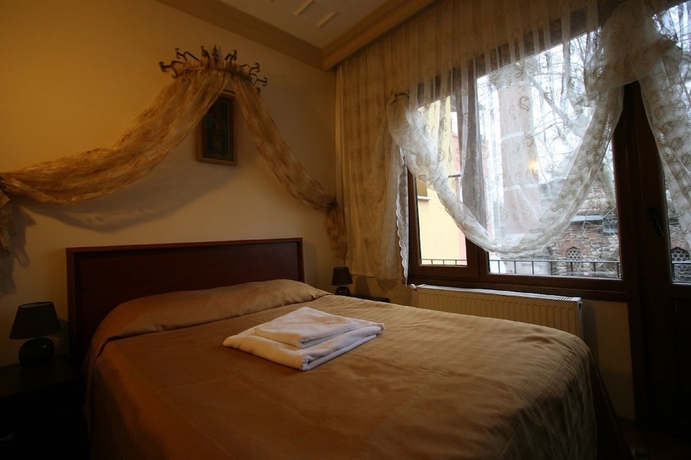 Imagen de la habitación del Hotel Peninsula. Foto 13