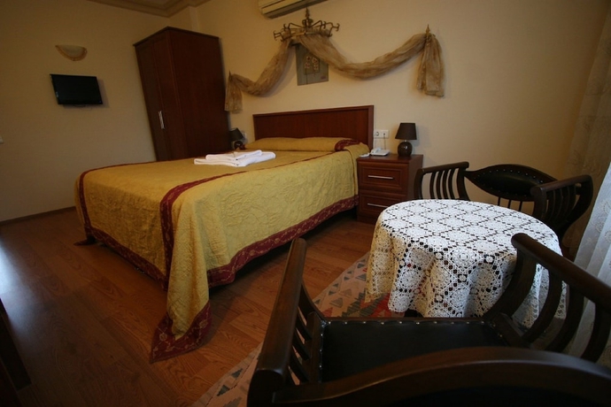 Imagen de la habitación del Hotel Peninsula. Foto 16