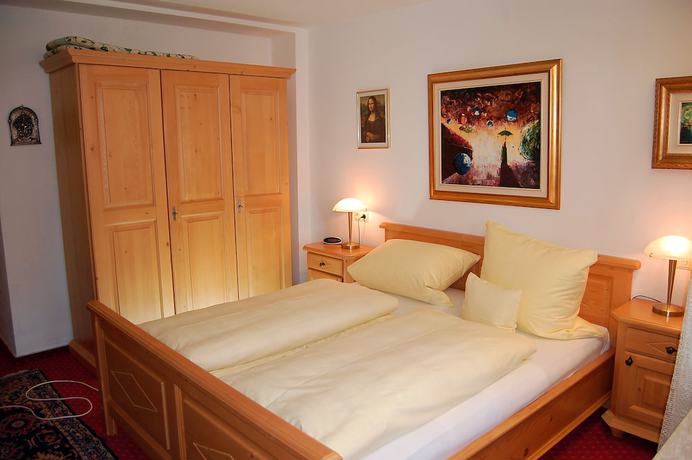Imagen de la habitación del Hotel Pension Heidelberg. Foto 3
