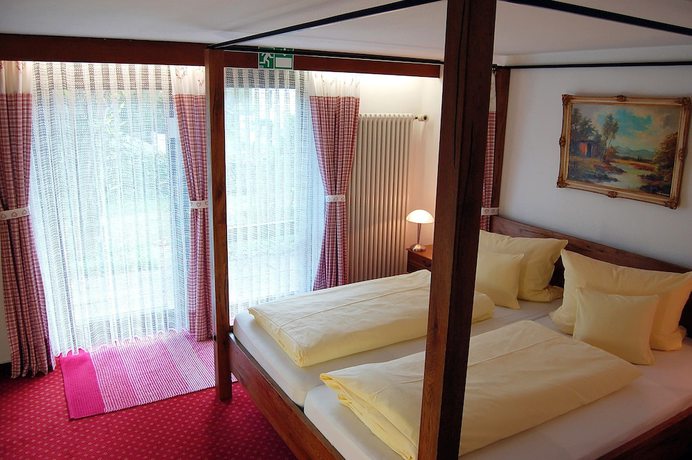 Imagen de la habitación del Hotel Pension Heidelberg. Foto 10