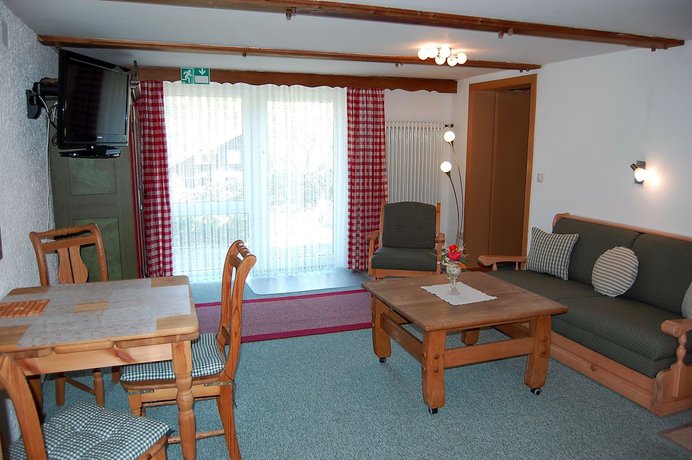 Imagen de la habitación del Hotel Pension Heidelberg. Foto 14