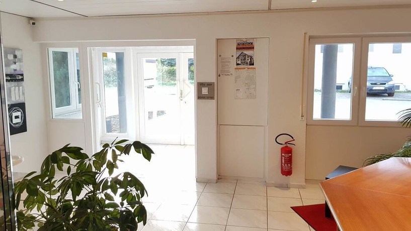 Imagen de los interiores del Hotel Pension Kaempfelbach. Foto 16