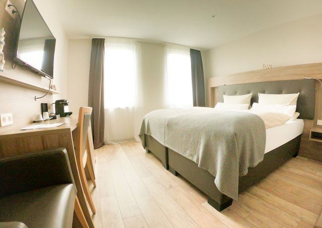 Imagen de la habitación del Hotel Pension Langhans. Foto 17