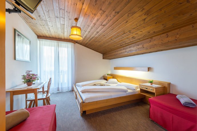 Imagen de la habitación del Hotel Pension Rechtenthal. Foto 10