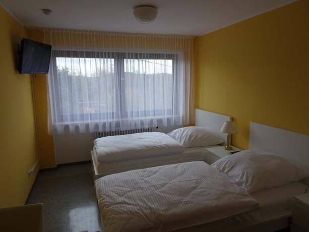 Imagen de la habitación del Hotel - Pension Schlossgarten. Foto 3