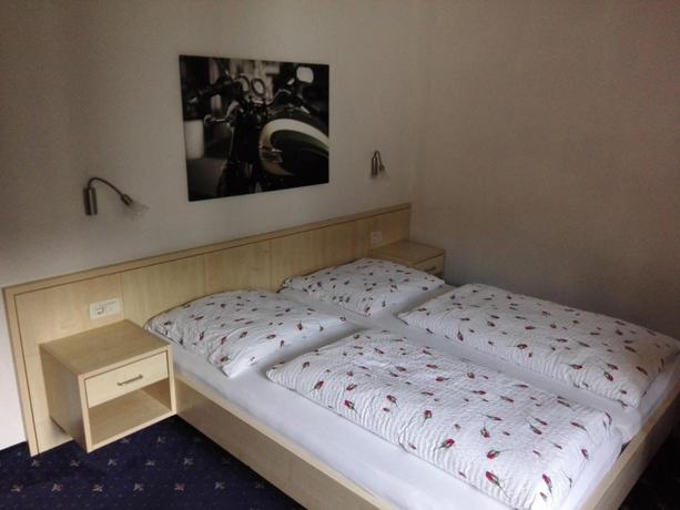 Imagen de la habitación del Hotel Pension Sonnalp. Foto 16