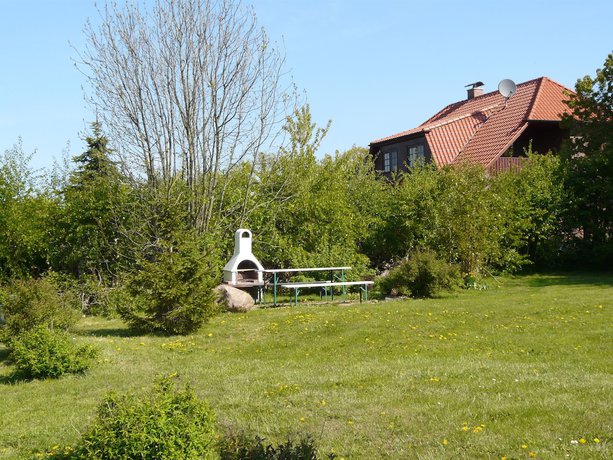 Imagen de los exteriores del Hotel Pension garni Schwalbenhof. Foto 12