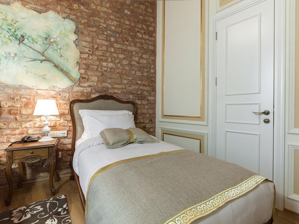 Imagen de la habitación del Hotel Pera Parma. Foto 4