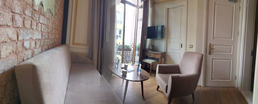 Imagen de la habitación del Hotel Pera Parma. Foto 10