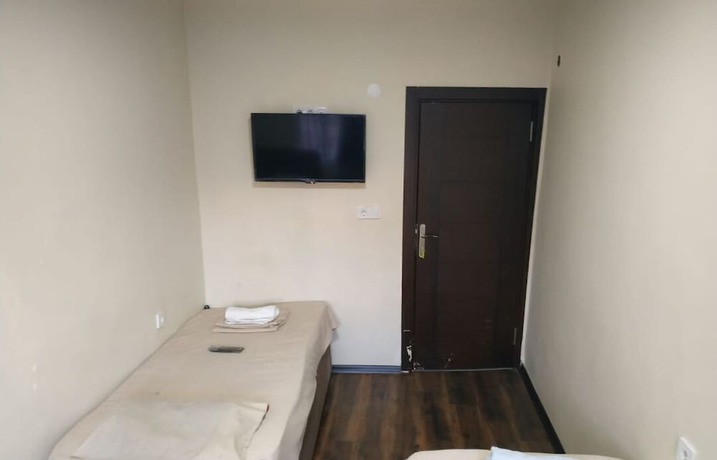 Imagen de la habitación del Hotel Petek. Foto 3