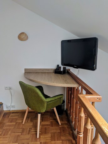 Imagen de la habitación del Hotel Peter Schaefer. Foto 17