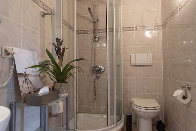 Imagen de la habitación del Hotel Petit am Wannsee. Foto 17