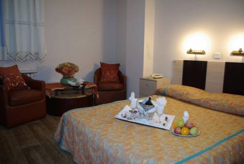 Imagen general del Hotel Petrol Palace. Foto 6