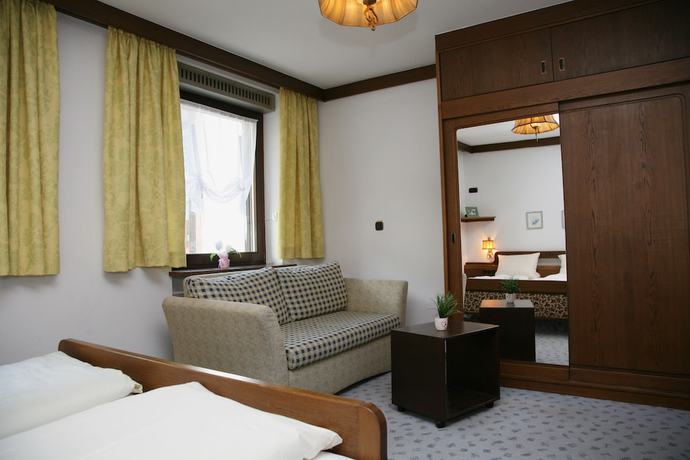 Imagen de la habitación del Hotel Pflug Ottenh&ouml;fen. Foto 13